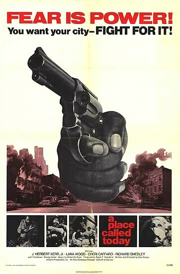Город в страхе (1972) постер
